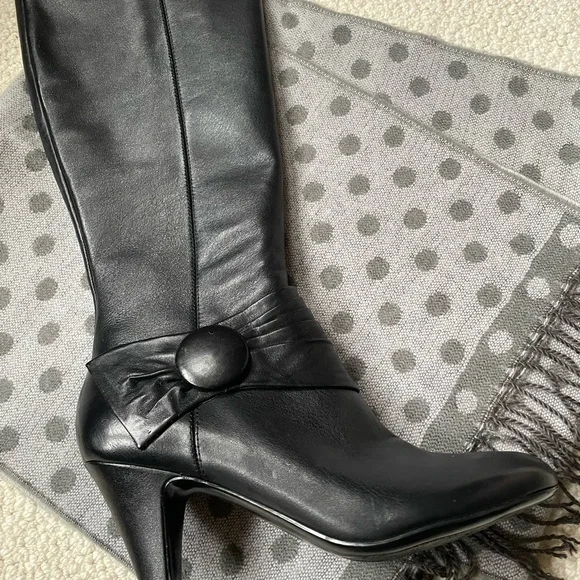New  🖤 Naturalizer Bromssly Knee High Leather Black Boot | size 7.5 - Picture 3 of 6